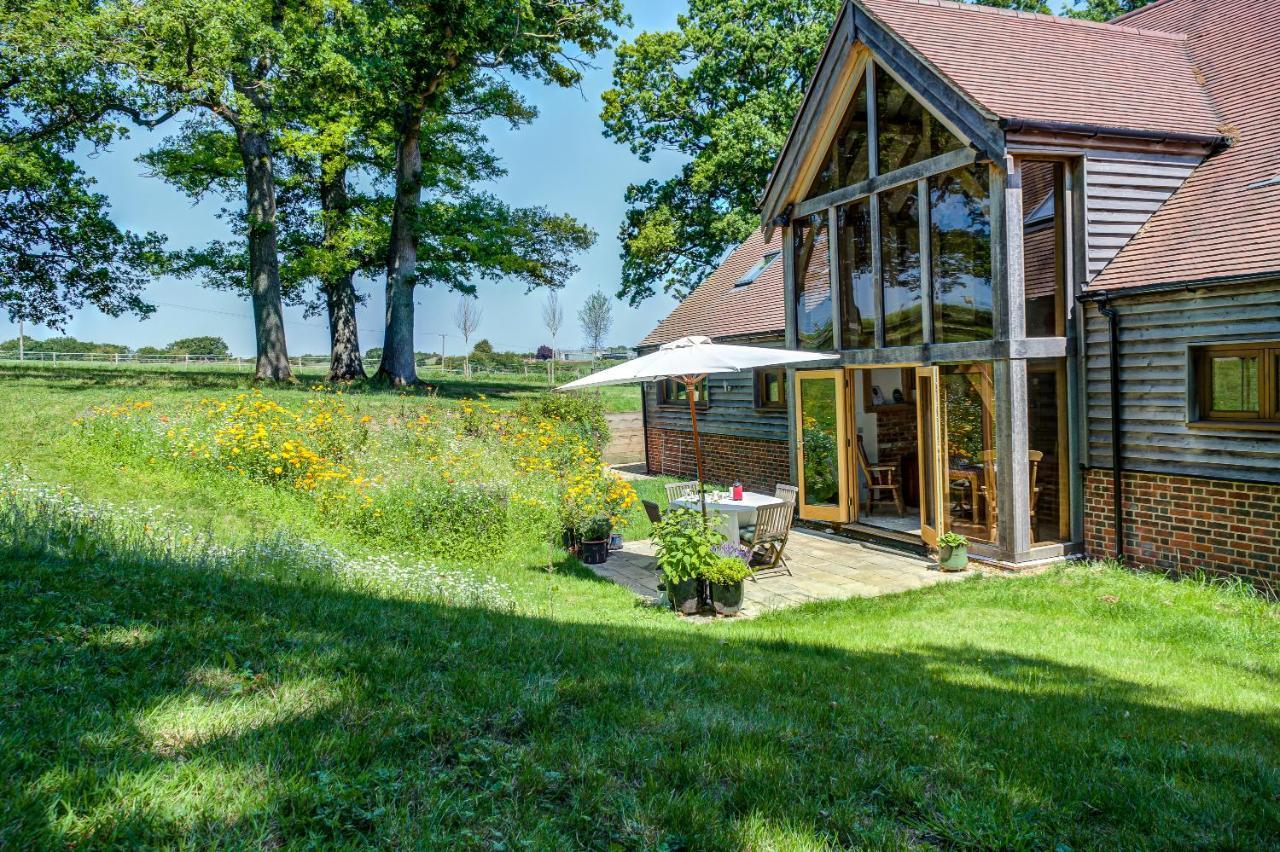 Bed and Breakfast South Park Farm Barn Andover Exterior foto