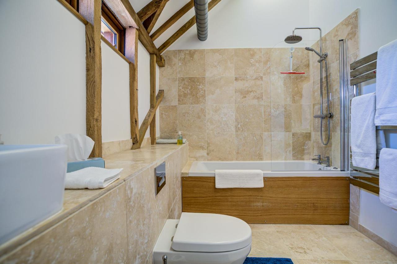 Bed and Breakfast South Park Farm Barn Andover Exterior foto